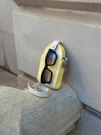 GIGI złamana biel żółty pastelowy + łańcuszek ze skórą